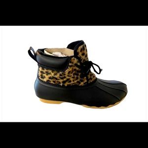Brand new Gypsy Jazz duck boots